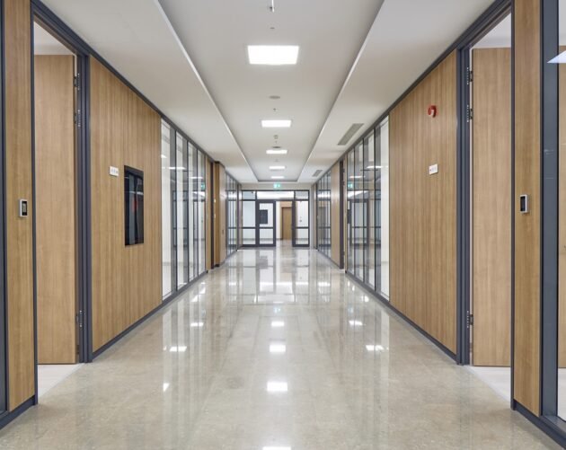 aluminum and glass office partitions with laminate modules