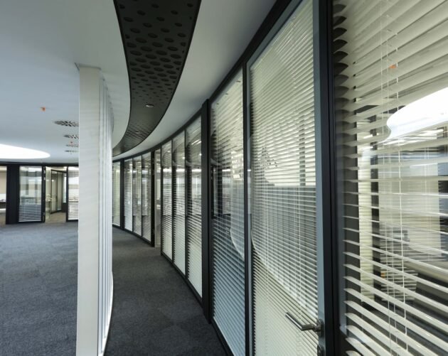 aluminum and glass office partition system